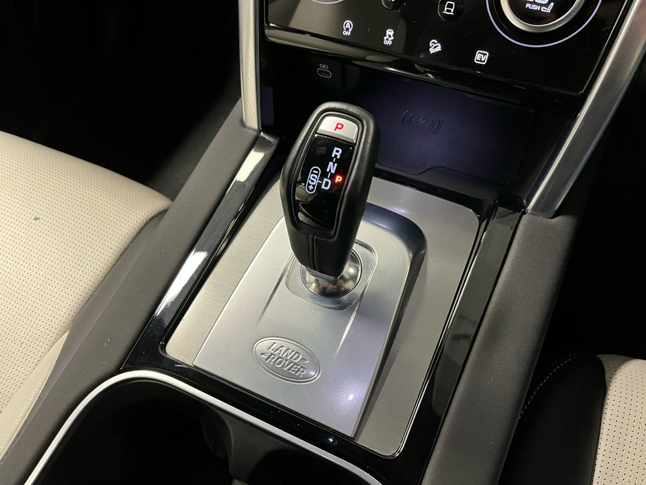 2023 Land Rover Discovery Sport - image 4