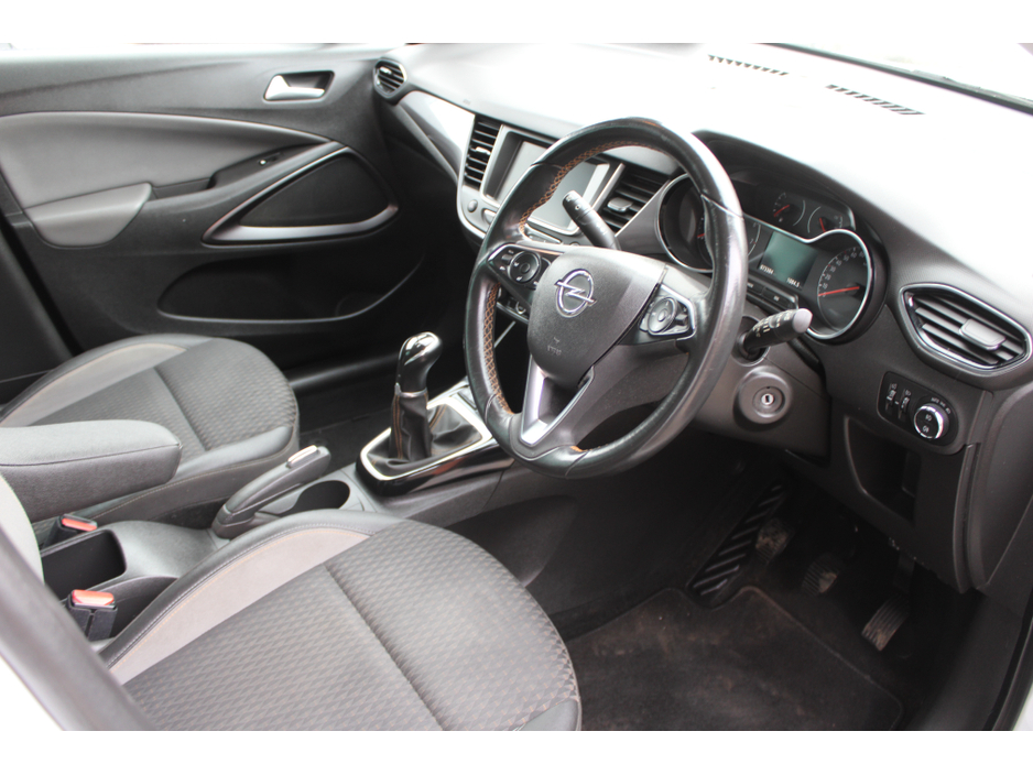 2019 Opel Crossland X - image 5