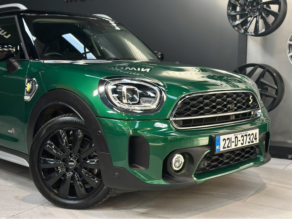 2022 MINI Countryman - image 2