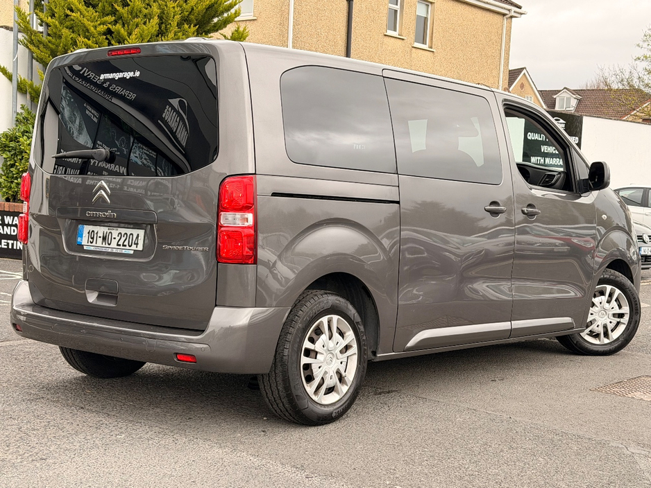 2019 Citroen Dispatch - image 4