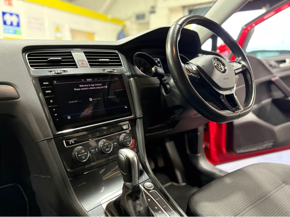 2017 Volkswagen Golf Estate 1.2 Bluemotion 7 Speed DSG Automatic. AA APPROVED // FINANCE & NATIONWIDE DELIVERY AVAILABLE // SIMI DEALER €13,995