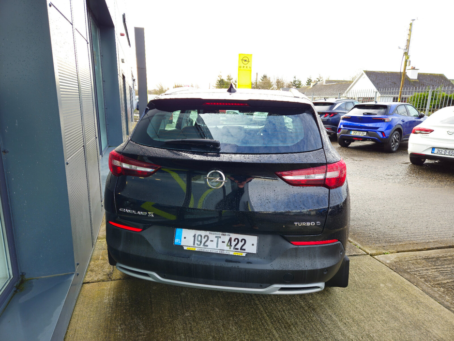 2019 Opel Grandland X - image 8
