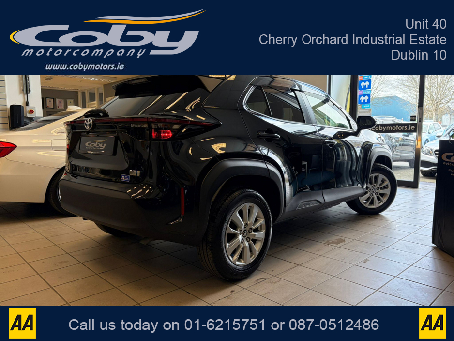 2022 Toyota Yaris Cross - image 13