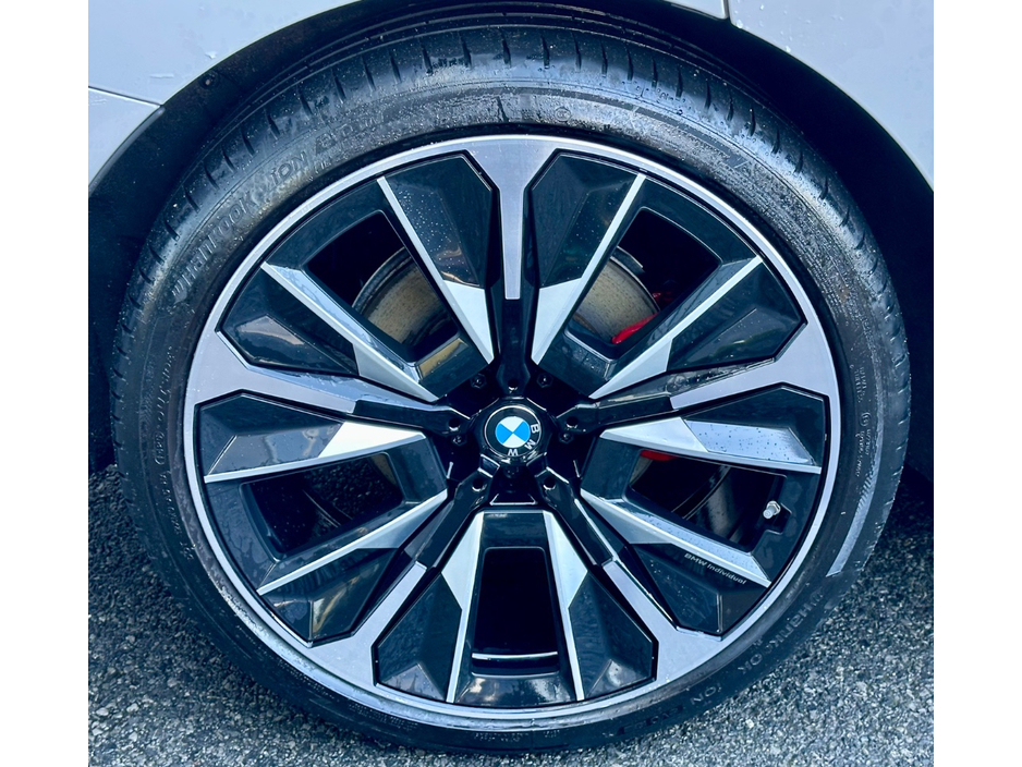 2025 BMW iX - image 24