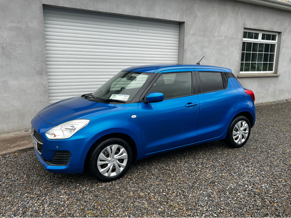 2019 Suzuki Swift - image 10
