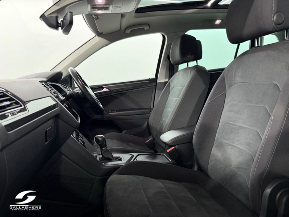 2019 Volkswagen Tiguan - image 11