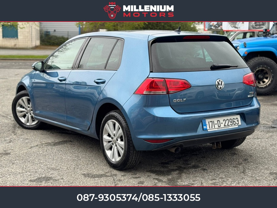 2017 Volkswagen Golf - image 6