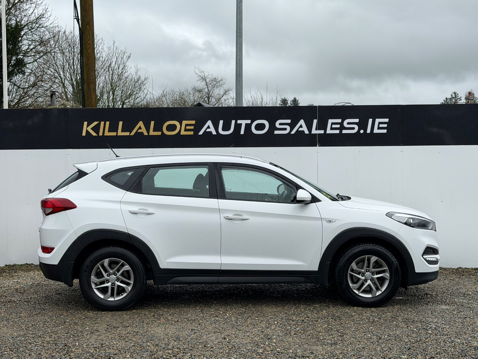 2016 Hyundai Tucson - image 35