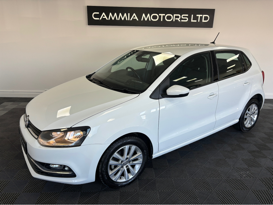 2016 Volkswagen Polo - image 4