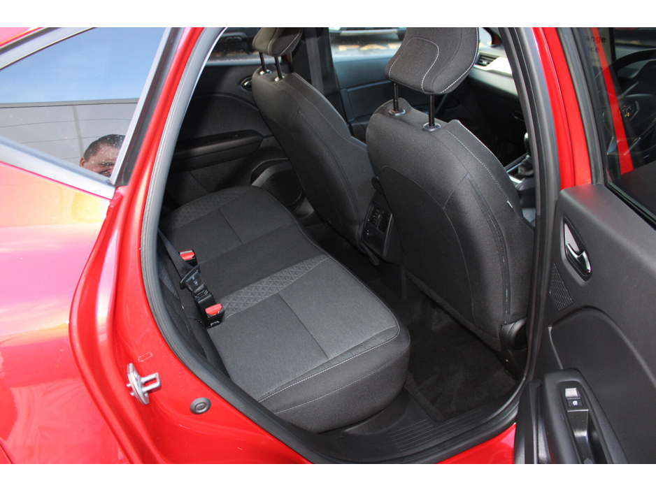 2023 Renault Captur TCe 90 Evolution €21,950