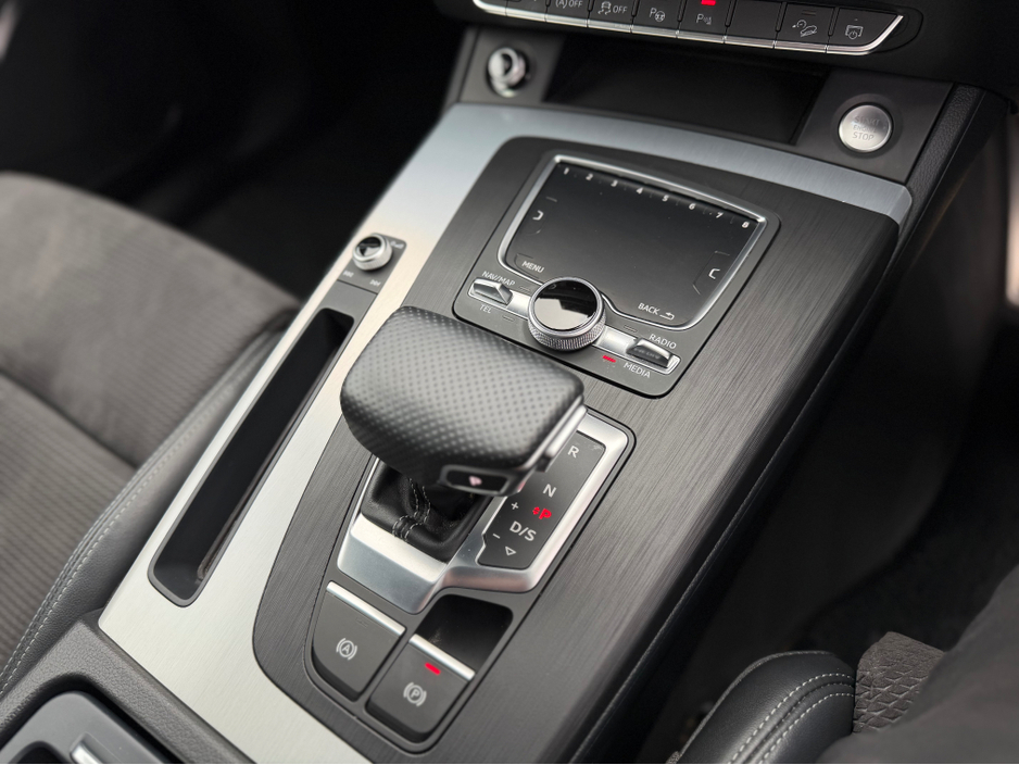 2019 Audi Q5 S-LINE QUATTRO - 2.0L DIESEL - AUTO - 12M WARRANTY - CAR: 1780 €36,950