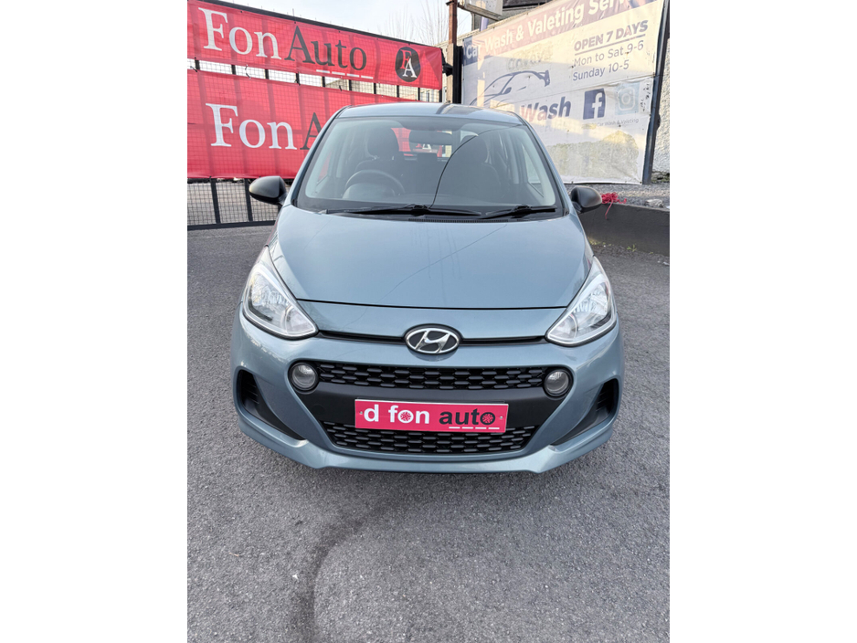 2017 Hyundai i10 - image 4