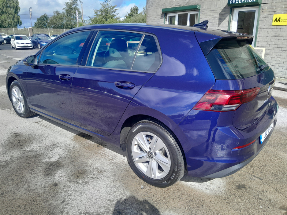 2023 Volkswagen Golf LIFE 2.0 TDI 115HP 5DR €27,950