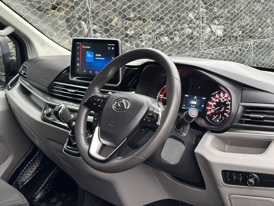 2024 Maxus Deliver 9 9 LUXURY LH P/V €22,000