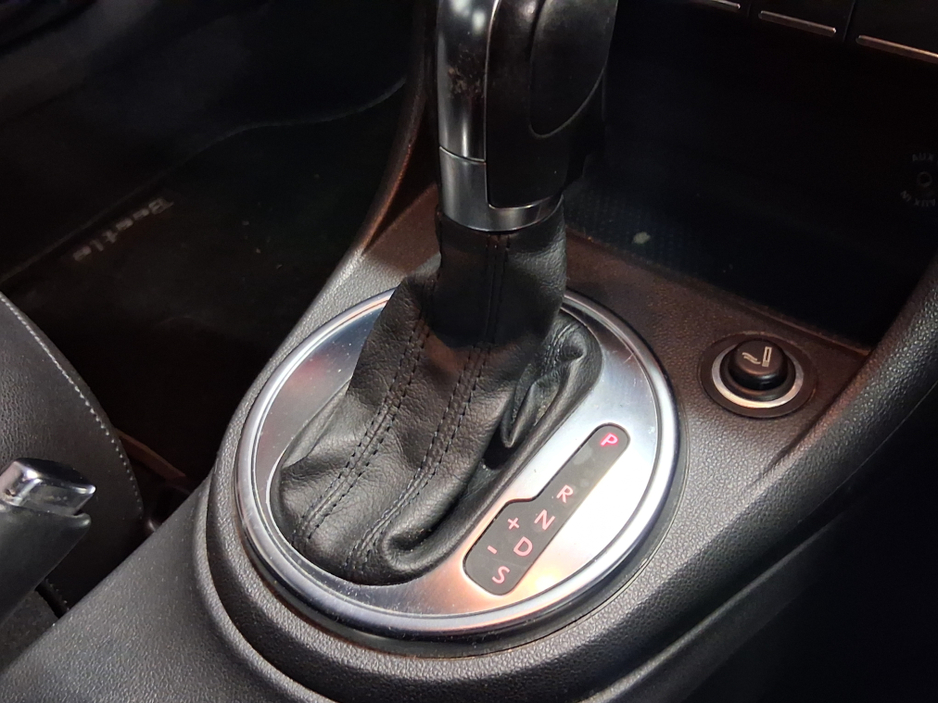 2012 Volkswagen Beetle **AUTOMATIC** €8,995