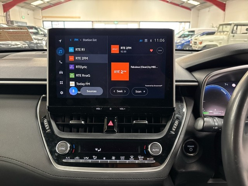 2023 Toyota Corolla Cross - image 15