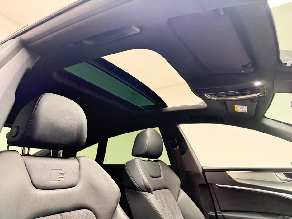 2024 Audi A7 - image 12