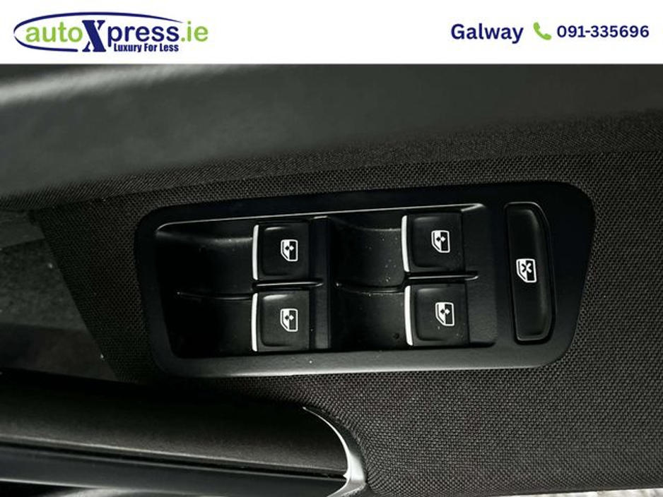 2019 Volkswagen Golf - image 15