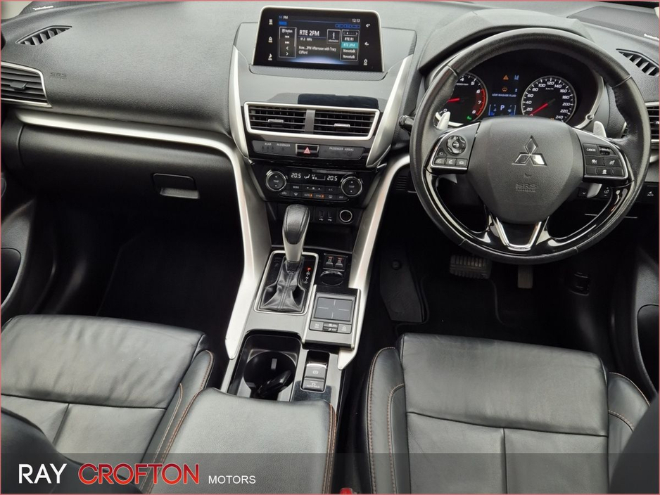 2018 Mitsubishi Eclipse Cross - image 4