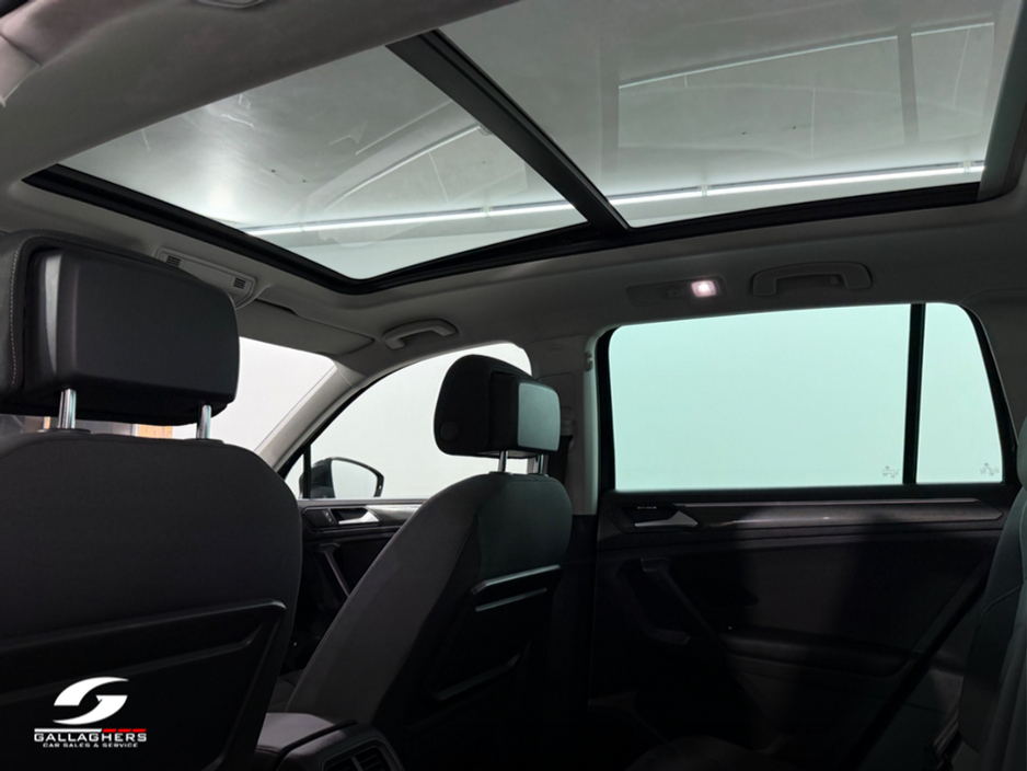 2019 Volkswagen Tiguan - image 18