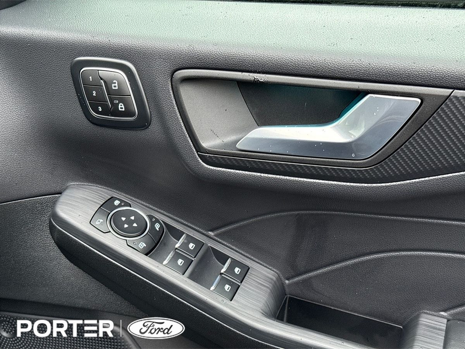 2026 Ford Kuga - image 42