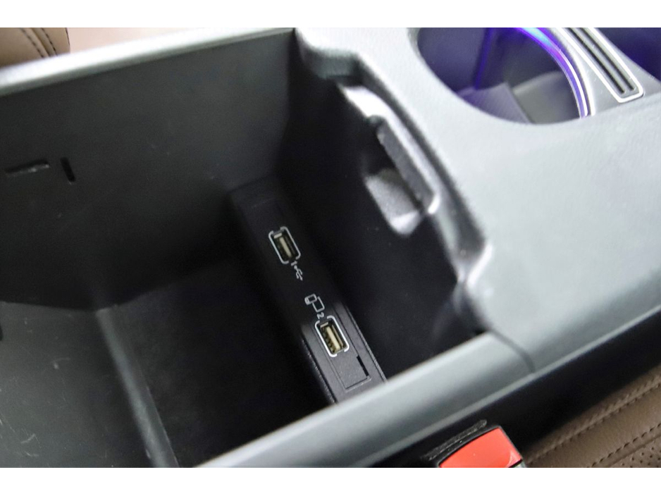 2016 Mercedes-Benz GLA Class GLA 180*FULL TAN MEMO LEATHER SEATS*REVERSE CAM*PARK SENSORS* €19,890