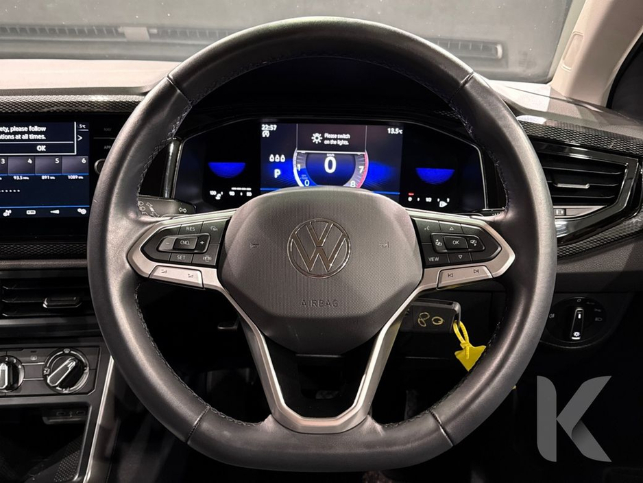 2022 Volkswagen Polo - image 17