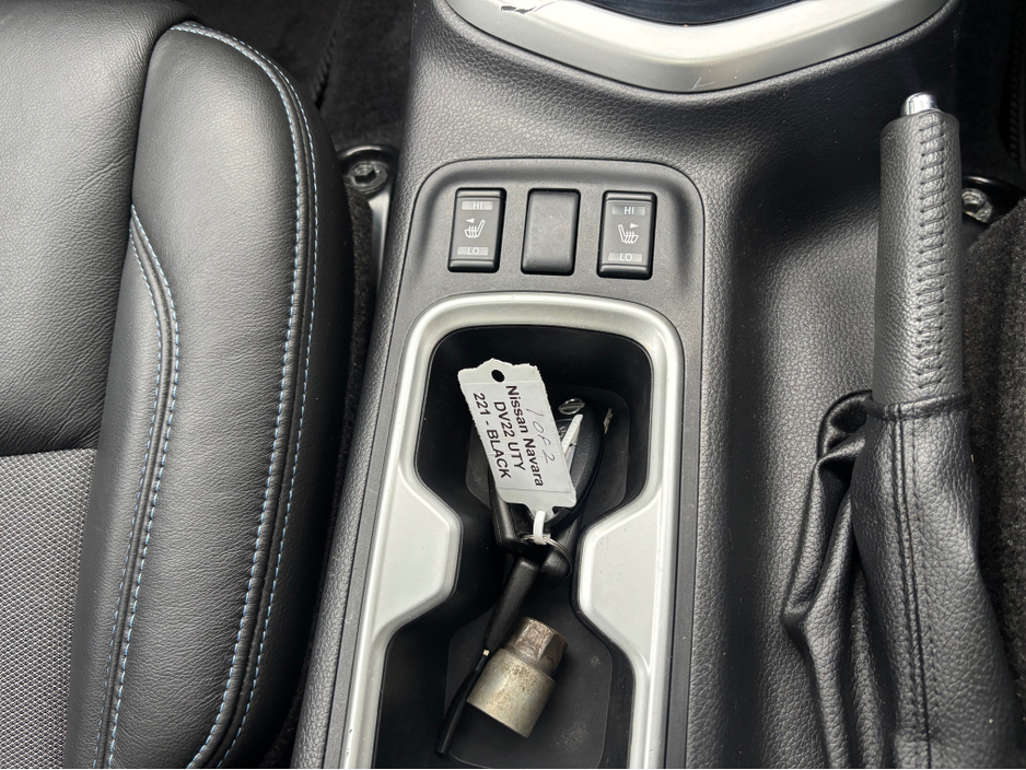 2022 Nissan Navara N-GUARD DCI AUTO SHR DCB €32,900