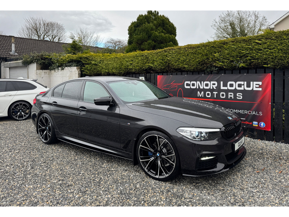 2019 BMW 5 Series - image 4