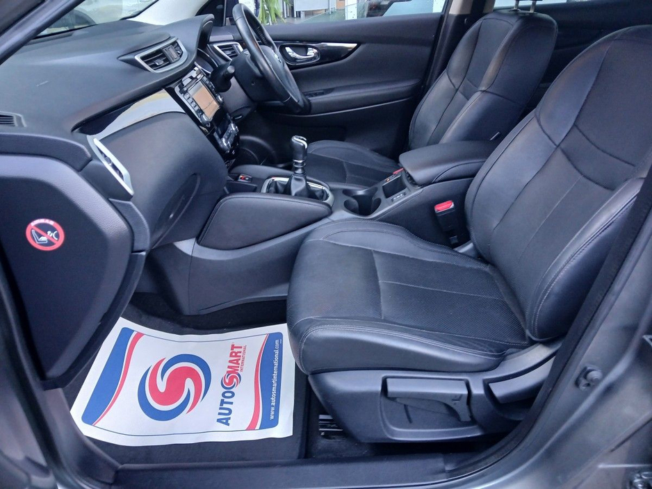 2015 Nissan Qashqai 1.6 DCi TECKNA, Grey met, Very Clean €8,950