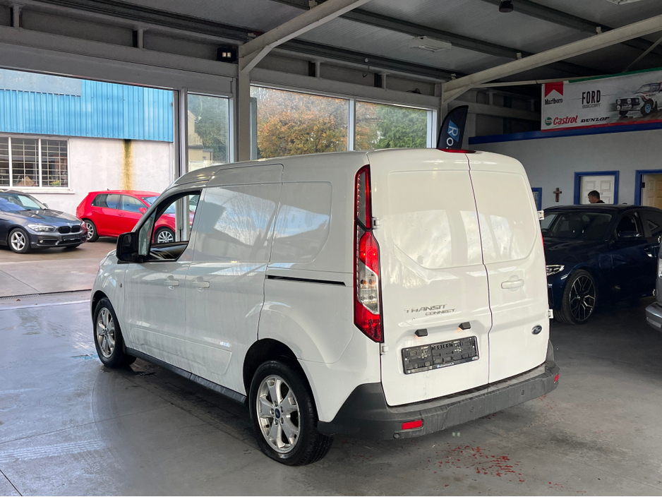 2018 Ford Transit Connect - image 6