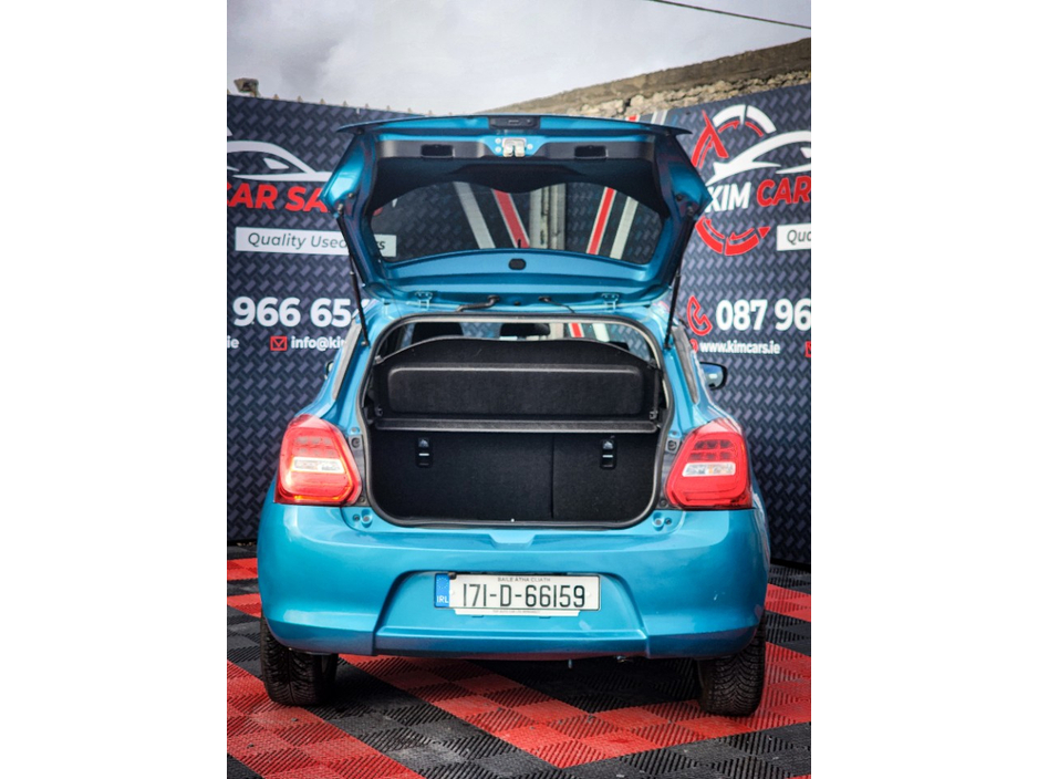 2017 Suzuki Swift - image 15