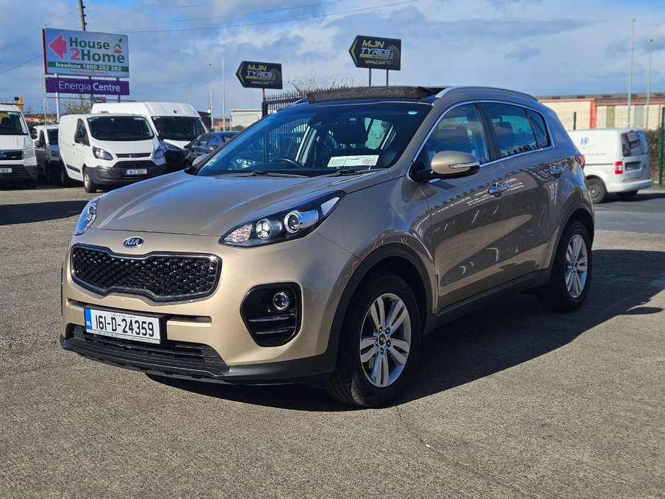 2016 Kia Sportage - image 2
