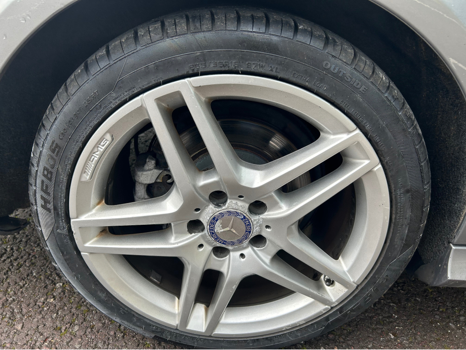 2014 Mercedes-Benz E Class - image 13