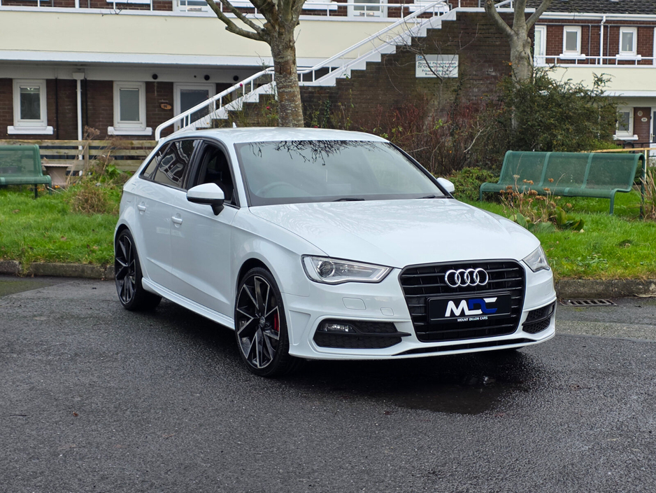 2015 Audi A3 1.6 TDI S LINE €9,995