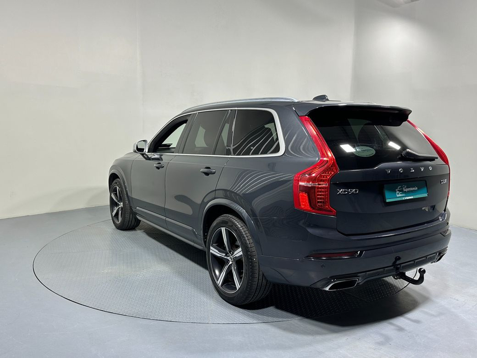 2019 Volvo XC90 R-Design PP AWD 2.0 D5 €43,400