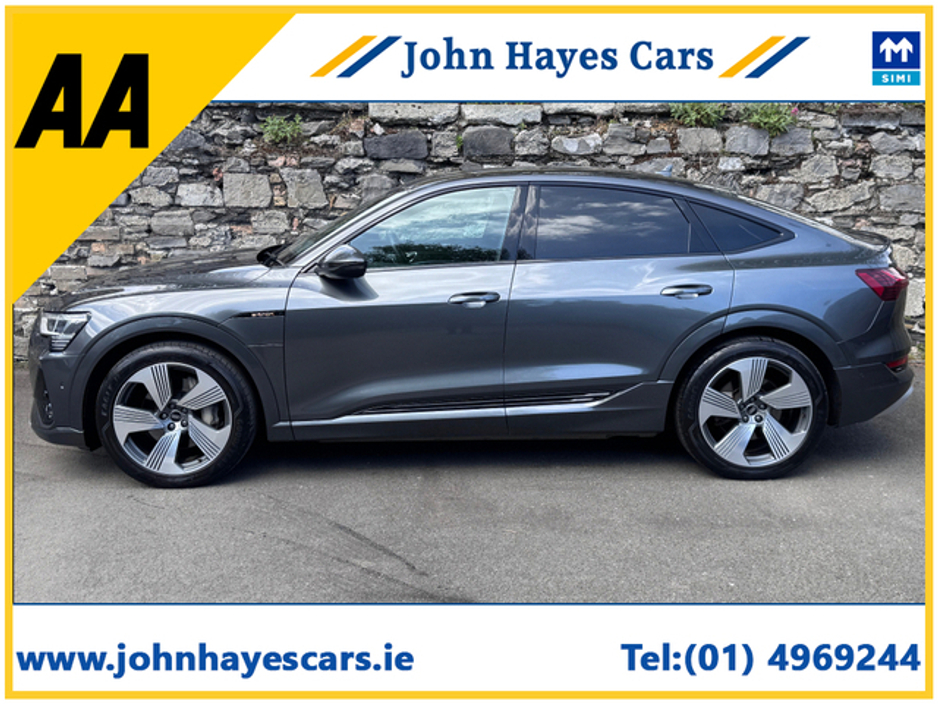 2022 Audi e-tron - image 3