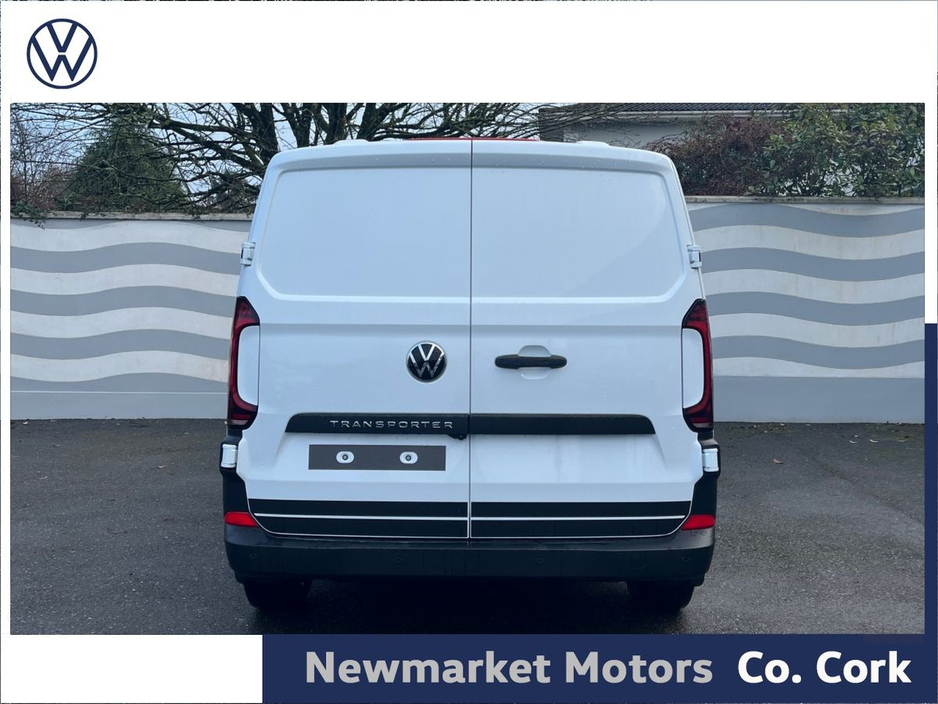 2026 Volkswagen Transporter - image 25