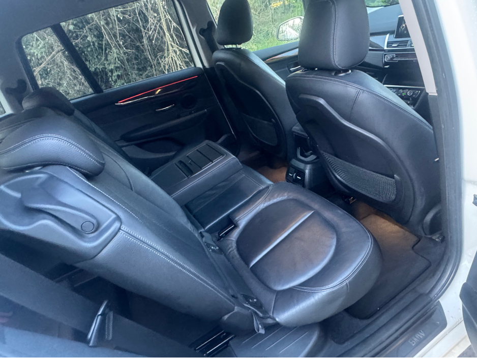 2016 BMW 2 Series Gran Tourer - image 8