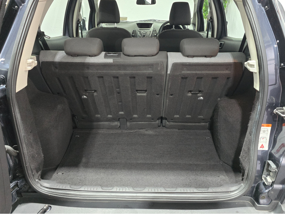 2014 Ford Ecosport - image 11