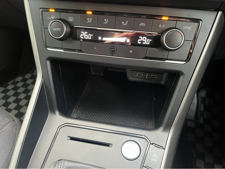 2021 Volkswagen Polo COMFORTLINE AUTOMATIC 1.0 PETROL //ADAPTIVE CRUISE CONTROL//KEYLESS ENTRY//REVERSE CAMERA// €18,950