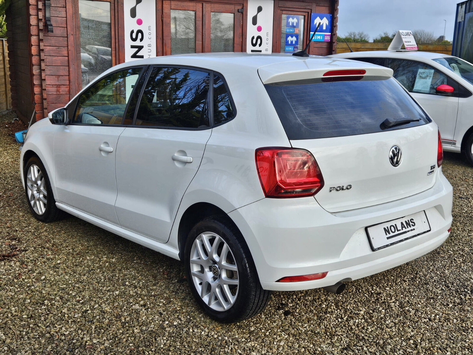 2016 Volkswagen Polo - image 11