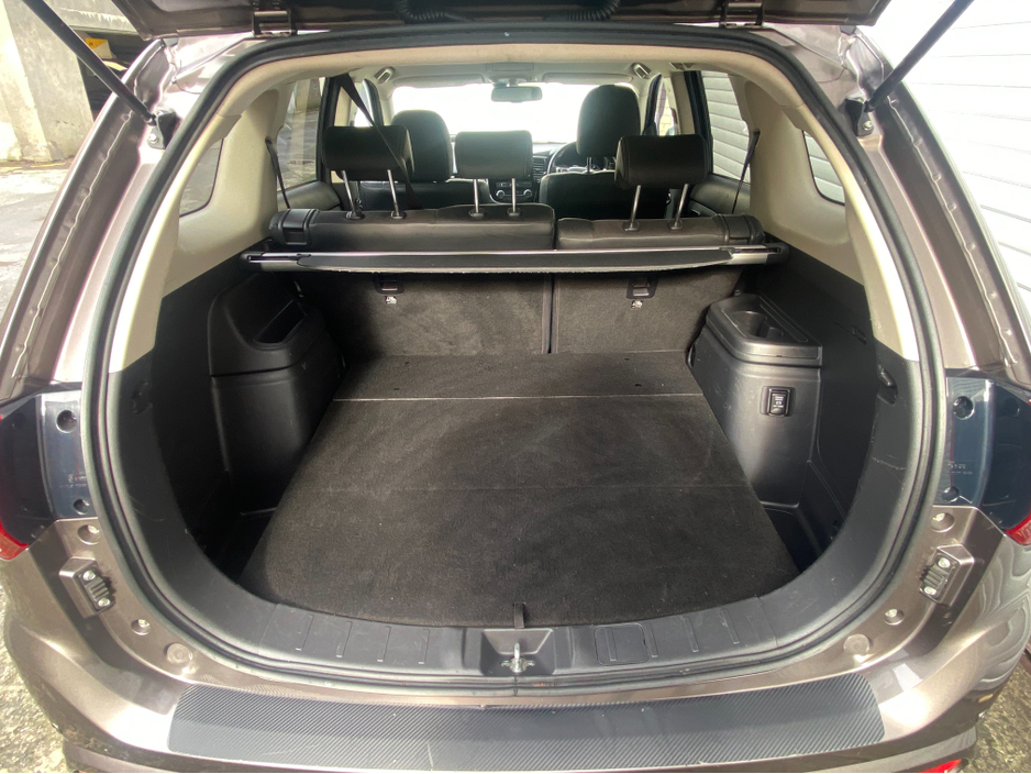 2016 Mitsubishi Outlander - image 12