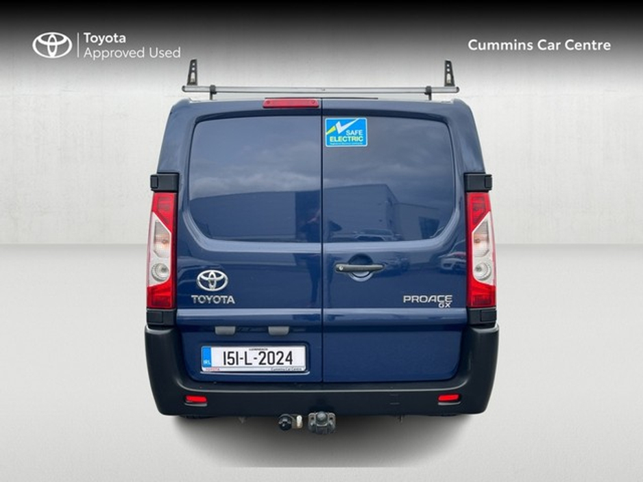 2015 Toyota Proace - image 4