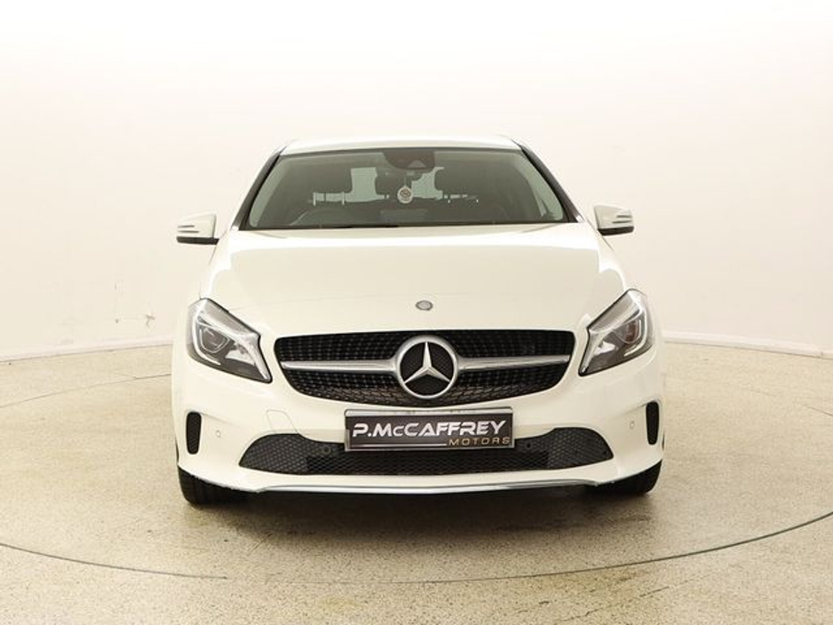 2015 Mercedes-Benz A Class - image 2