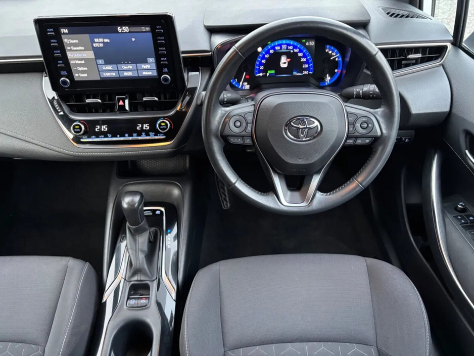 2022 Toyota Corolla - image 21