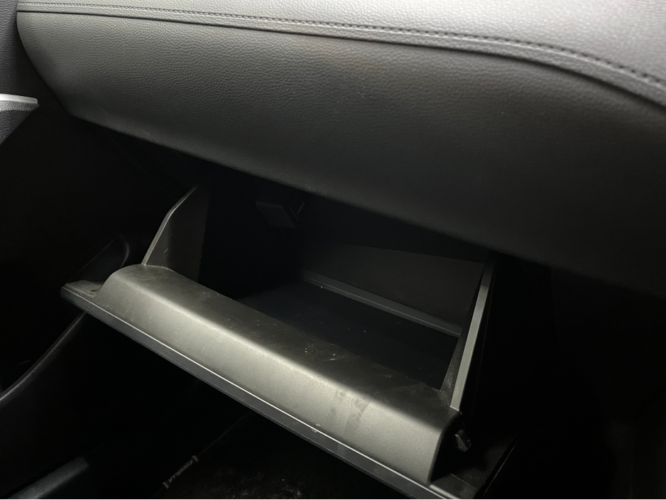 2024 Toyota Corolla - image 8