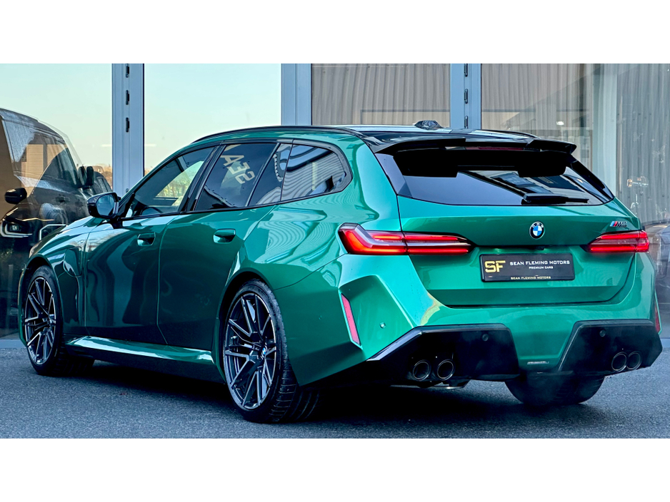 2025 BMW M5 TOURING *LOW KM* 717BHP €139,950