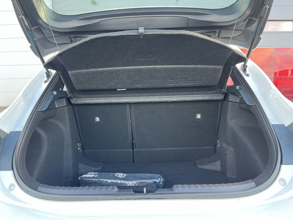 2025 Toyota Corolla COROLLA HB LUNA €30,950