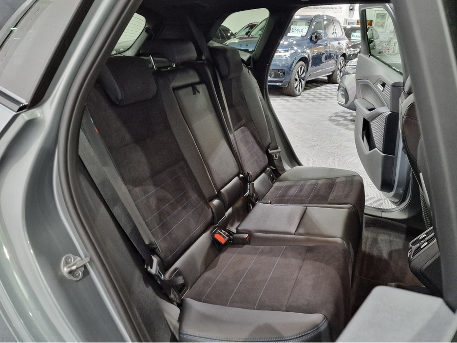 2023 BMW 2 Series Active Tourer 225E M SPORT X-DRIVE AUTOMATIC **ONE OWNER / APPLE CARPLAY / CRUISE CONTROL / COMFORT ACCESS / HALF LEATHER & ALCANTARA / HEATED FRONT SEATS / SAT NAV / REVERSE CAMERA / WIRELESS PHONE CHARGING** €35,900